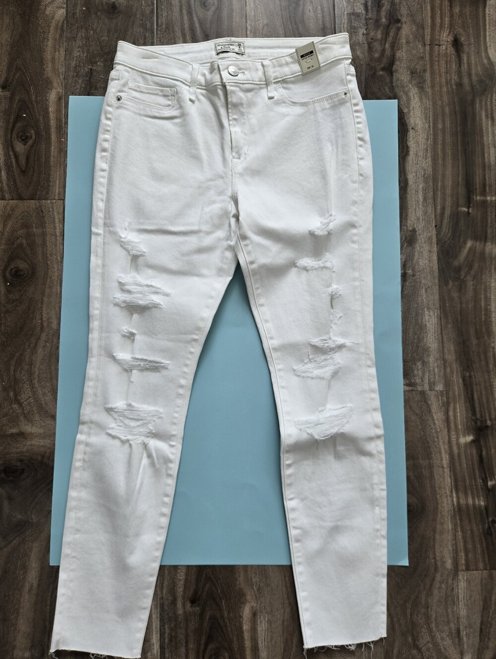 Abercrombie & Fitch White Ripped Skinny Jeans